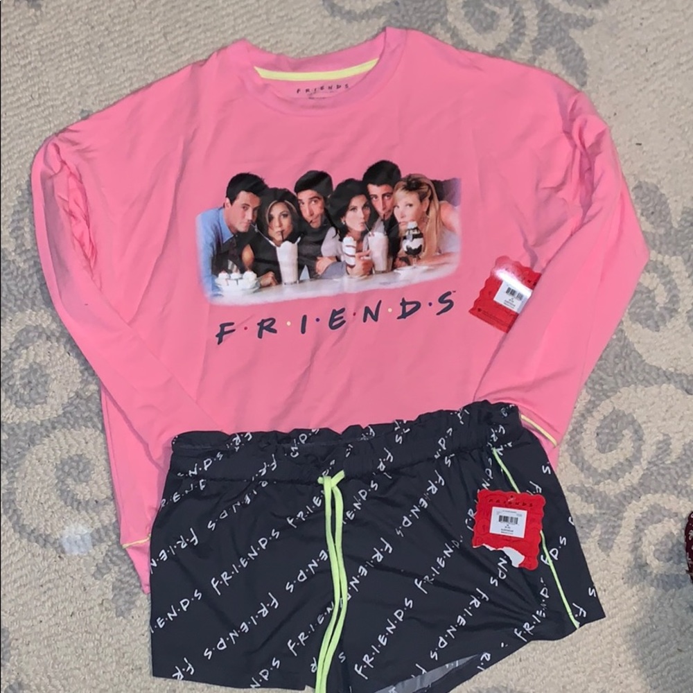 Friends Pajama set